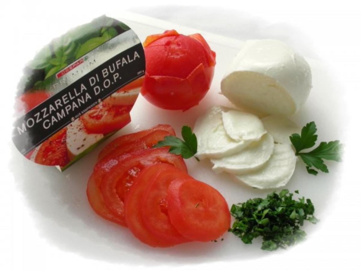 Tomaten-Mozzarella- Terrine mit Prosciutto Crostini - Rezept - Bild Nr. 3