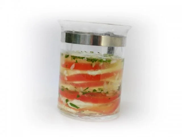 Tomaten-Mozzarella- Terrine mit Prosciutto Crostini - Rezept - Bild Nr. 8