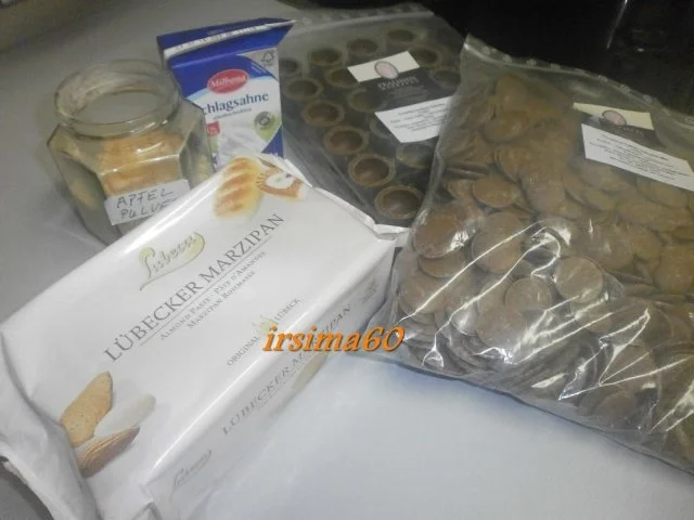 Rezept: Bratapfel-Pralinen Bild Nr. 2 Bratapfel-Pralinen - Rezept - Bild Nr. 2