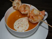 Rezept: Möhrencappuccino mit Garnelenspieß Möhrencappuccino mit Garnelenspieß - Rezept