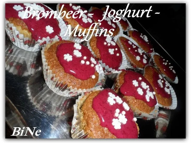 BiNe` S BROMBEER - JOGHURT -  MUFFINS - Rezept - Bild Nr. 8