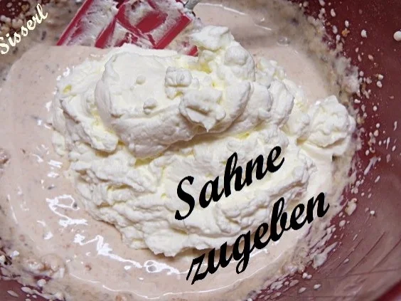 Rezept: Sisserl’s - *Amarettini ~ Stracciatella ~ Créme* Bild Nr. 4 Sisserl’s - *Amarettini ~ Stracciatella ~ Créme* - Rezept - Bild Nr. 4