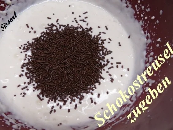 Rezept: Sisserl’s - *Amarettini ~ Stracciatella ~ Créme* Bild Nr. 6 Sisserl’s - *Amarettini ~ Stracciatella ~ Créme* - Rezept - Bild Nr. 6