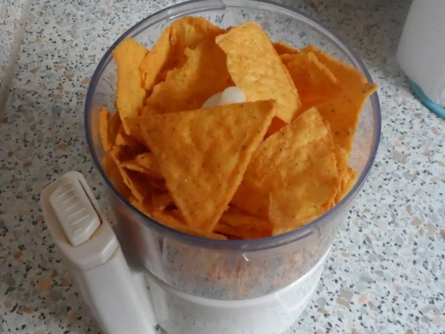 Rezept: Aufläufe/Gratins: Pikanter Chili-Con-Carne-Auflauf mit Cheddar & Tortilla-Kruste Bild Nr. 8 Aufläufe/Gratins: Pikanter Chili-Con-Carne-Auflauf mit Cheddar & Tortilla-Kruste - Rezept - Bild Nr. 8