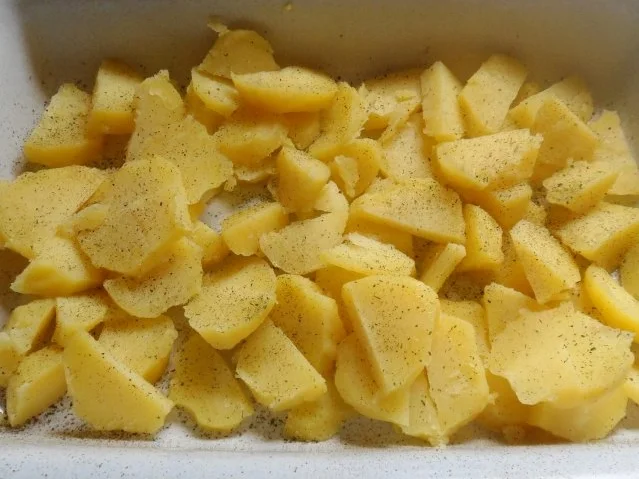 Rezept: Aufläufe/Gratins: Pikanter Chili-Con-Carne-Auflauf mit Cheddar & Tortilla-Kruste Bild Nr. 11 Aufläufe/Gratins: Pikanter Chili-Con-Carne-Auflauf mit Cheddar & Tortilla-Kruste - Rezept - Bild Nr. 11