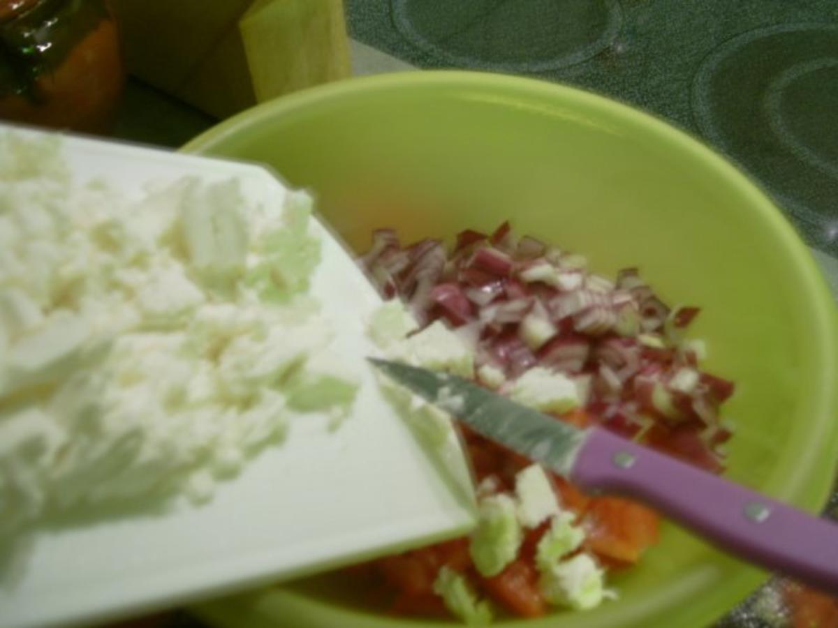 Tomatensalat mit Feta, auf Toast gebacken ala Kukuluru - Rezept - Bild Nr. 4