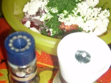 Tomatensalat mit Feta, auf Toast gebacken ala Kukuluru - Rezept - Bild Nr. 5