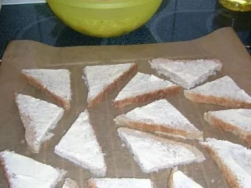 Tomatensalat mit Feta, auf Toast gebacken ala Kukuluru - Rezept - Bild Nr. 7
