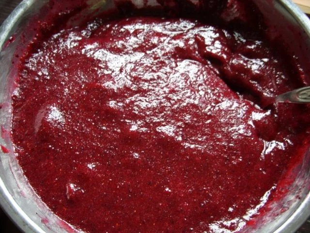 Dessert. Vanilleparfait in Heidelbeersorbet - Rezept - Bild Nr. 3