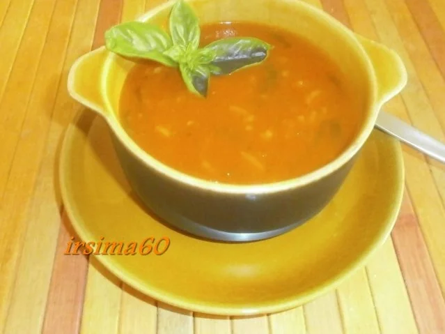 Rezept: Fruchtige Tomatensuppe Bild Nr. 2 Fruchtige Tomatensuppe - Rezept - Bild Nr. 2