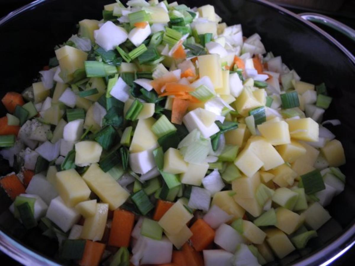 Vegan : Heiße Suppe für kalte Tage - Vitaminbombe - Rezept - Bild Nr. 4
