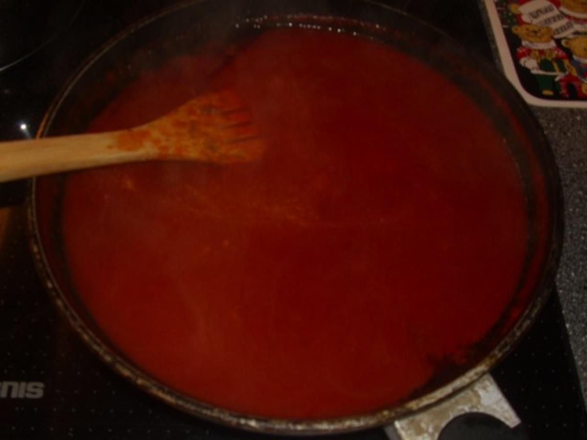 Pasta mit Hackbällchen und Tomaten-Currysoße - Rezept - Bild Nr. 4
