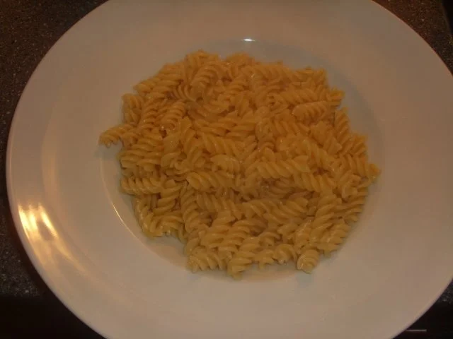 Rezept: Pasta mit Hackbällchen und Tomaten-Currysoße Bild Nr. 6 Pasta mit Hackbällchen und Tomaten-Currysoße - Rezept - Bild Nr. 6