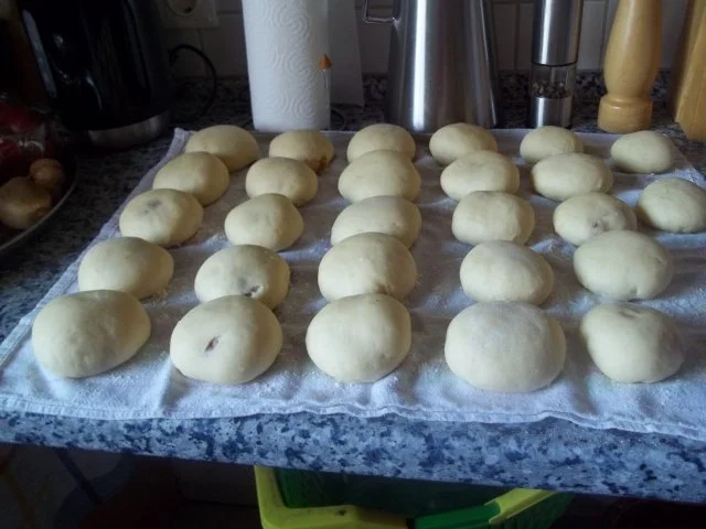 Rezept: Berliner mit Guß Bild Nr. 8 Berliner mit Guß - Rezept - Bild Nr. 8