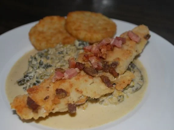 Rezept: Zander "Finkenwerder Art" auf Rahmwirsing Zander "Finkenwerder Art" auf Rahmwirsing - Rezept