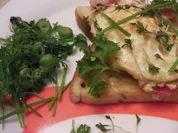 Bauerntoast mit Kräuter-Topping "Primavera" - Rezept