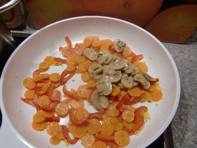 Gemüsepfanne mit Nudeln - Rezept - Bild Nr. 10