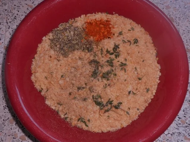 Mediterrane Hähnchensticks in Grissini-Parmesan-Panade - Rezept - Bild Nr. 4