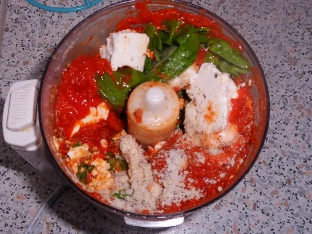 Blätterteigschnecken mit Basilikum & Fetakäse - Rezept - Bild Nr. 2