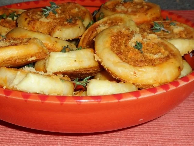 Blätterteigschnecken mit Basilikum & Fetakäse - Rezept - Bild Nr. 13