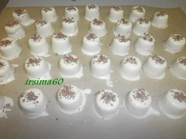  Erdbeer Pralinen - Rezept - Bild Nr. 12