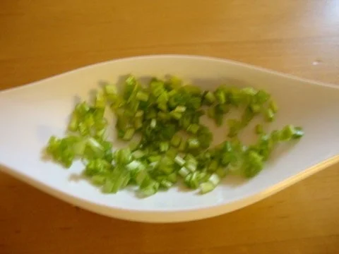 Hühnerbrühe mit pochiertem Ei und Einlage - Rezept - Bild Nr. 12