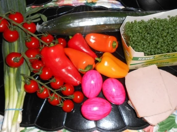 Rezept: Party-Nudelsalat Bild Nr. 2 Party-Nudelsalat - Rezept - Bild Nr. 2