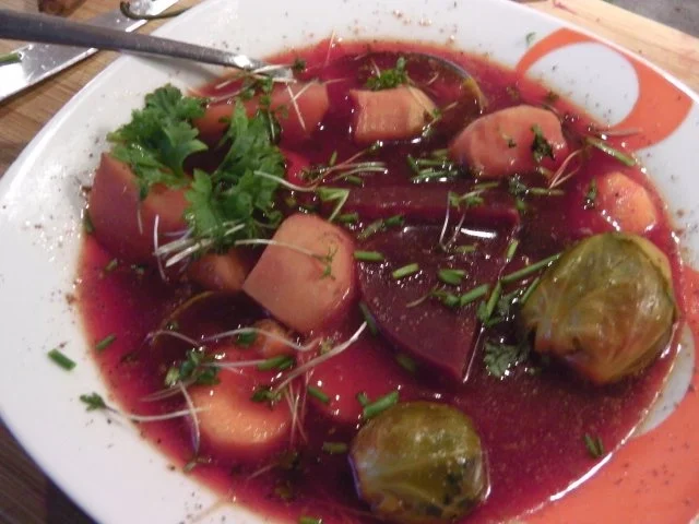 Rezept: Diätküche: Günthers rote Neujahrssuppe (Røde Nytårssuppen) Bild Nr. 3 Diätküche: Günthers rote Neujahrssuppe (Røde Nytårssuppen) - Rezept - Bild Nr. 3