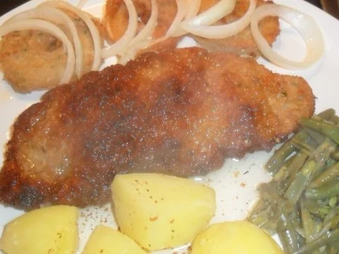 Rezept: würziges schnitzel--oder besser-dessen panade Bild Nr. 7 würziges schnitzel--oder besser-dessen panade - Rezept - Bild Nr. 7