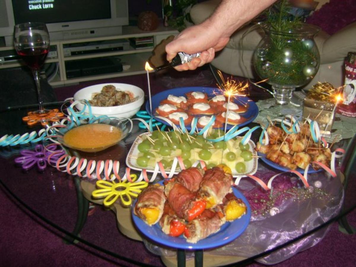 Silvesterbuffet mit Gehacktes und Parika - Rezept mit Bild - kochbar.de