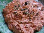 Pasten/Dips: Mediterrane Käse-Tomaten-Creme - Rezept