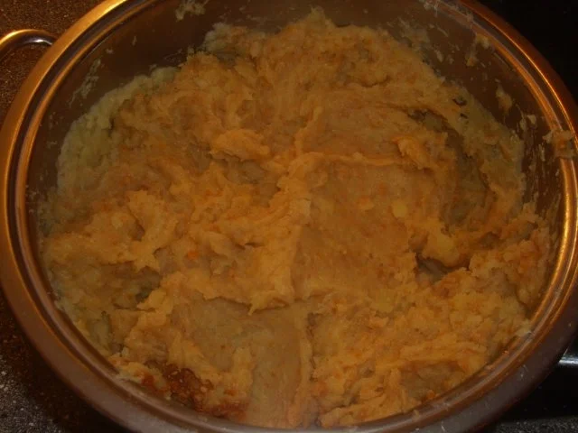 Rezept: Kartoffeln-Erdnuss Püree Kartoffeln-Erdnuss Püree - Rezept