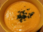 Mörensuppe mit Bratwursteinlage - Rezept