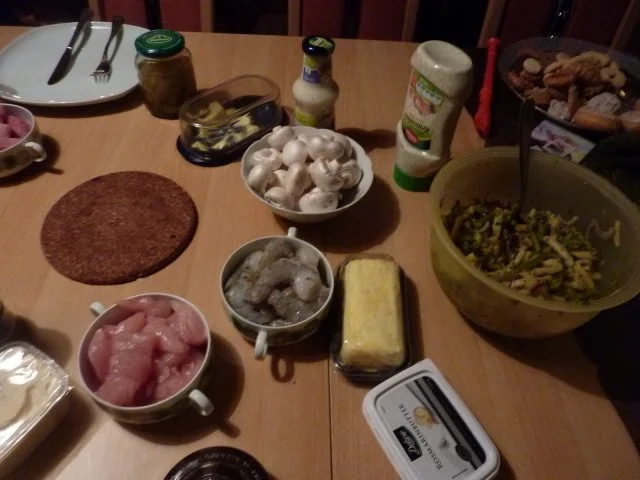 Rezept: Sonstiges: Unser Silvesterfondue Bild Nr. 7 Sonstiges: Unser Silvesterfondue - Rezept - Bild Nr. 7