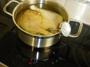 Rezept: Konfierte Entenkeulen Bild Nr. 2 Konfierte Entenkeulen - Rezept - Bild Nr. 2