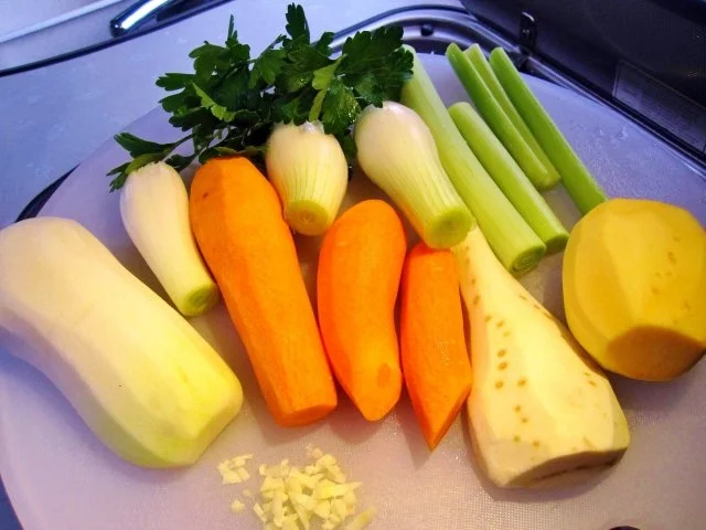 Rezept: Spanischer Suppen-Topf Bild Nr. 3 Spanischer Suppen-Topf - Rezept - Bild Nr. 3