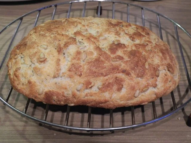 Brot & Brötchen : Dinkel - Kokosmehl - Brot - Rezept - Bild Nr. 2