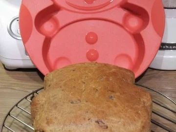 Rezept: Brot & Brötchen : Schneemann - Dinkel - Brot Bild Nr. 3 Brot & Brötchen : Schneemann - Dinkel - Brot - Rezept - Bild Nr. 3