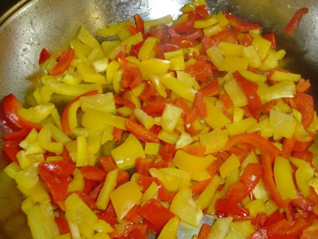 Rezept: Nudelpfanne etwas schärfer gewürzt. Bild Nr. 5 Nudelpfanne etwas schärfer gewürzt. - Rezept - Bild Nr. 5