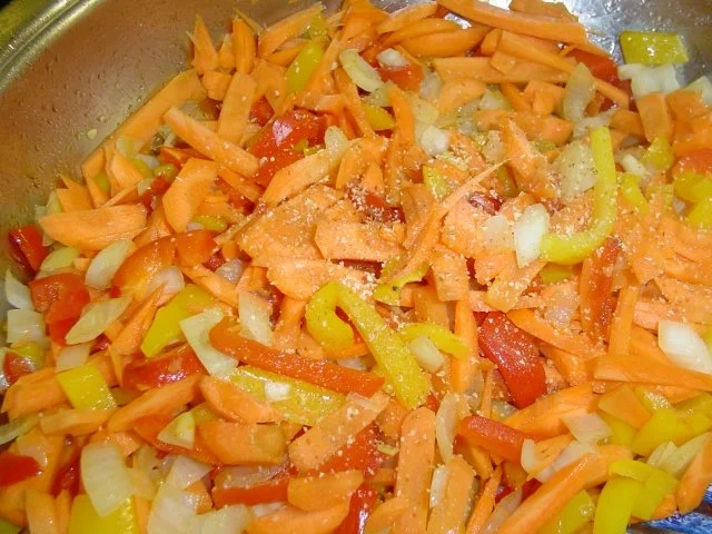 Rezept: Nudelpfanne etwas schärfer gewürzt. Bild Nr. 6 Nudelpfanne etwas schärfer gewürzt. - Rezept - Bild Nr. 6