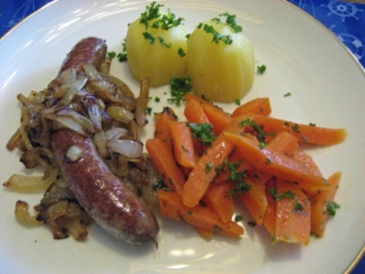 Rohe Bratwurst mit Balsamico-Zwiebeln - Rezept - Bild Nr. 2