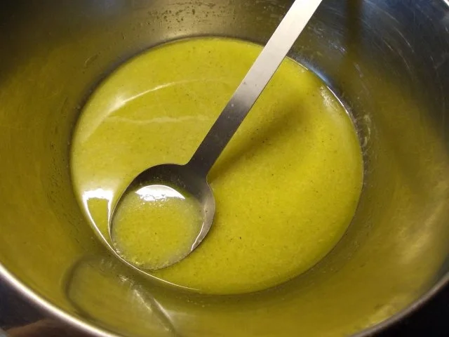 Rezept: Staudenselleriesalat mit Tomaten, Käse und Schinken Bild Nr. 4 Staudenselleriesalat mit Tomaten, Käse und Schinken - Rezept - Bild Nr. 4