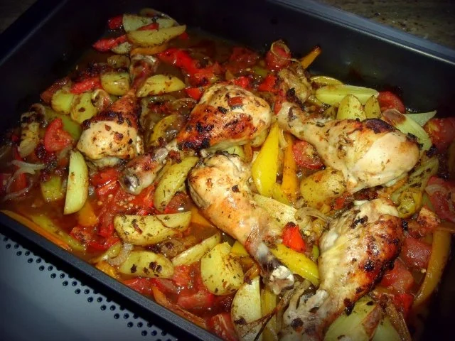 Rezept: Hähnchenkeulen aus dem Ofen Hähnchenkeulen aus dem Ofen - Rezept