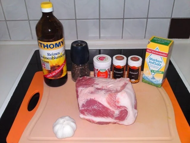 Rezept: Schweinebraten Gespickt Bild Nr. 3 Schweinebraten Gespickt - Rezept - Bild Nr. 3