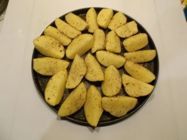 Kartoffeln: Pikante Kartoffelspalten mit Wasabi-Butter - Rezept - Bild Nr. 3