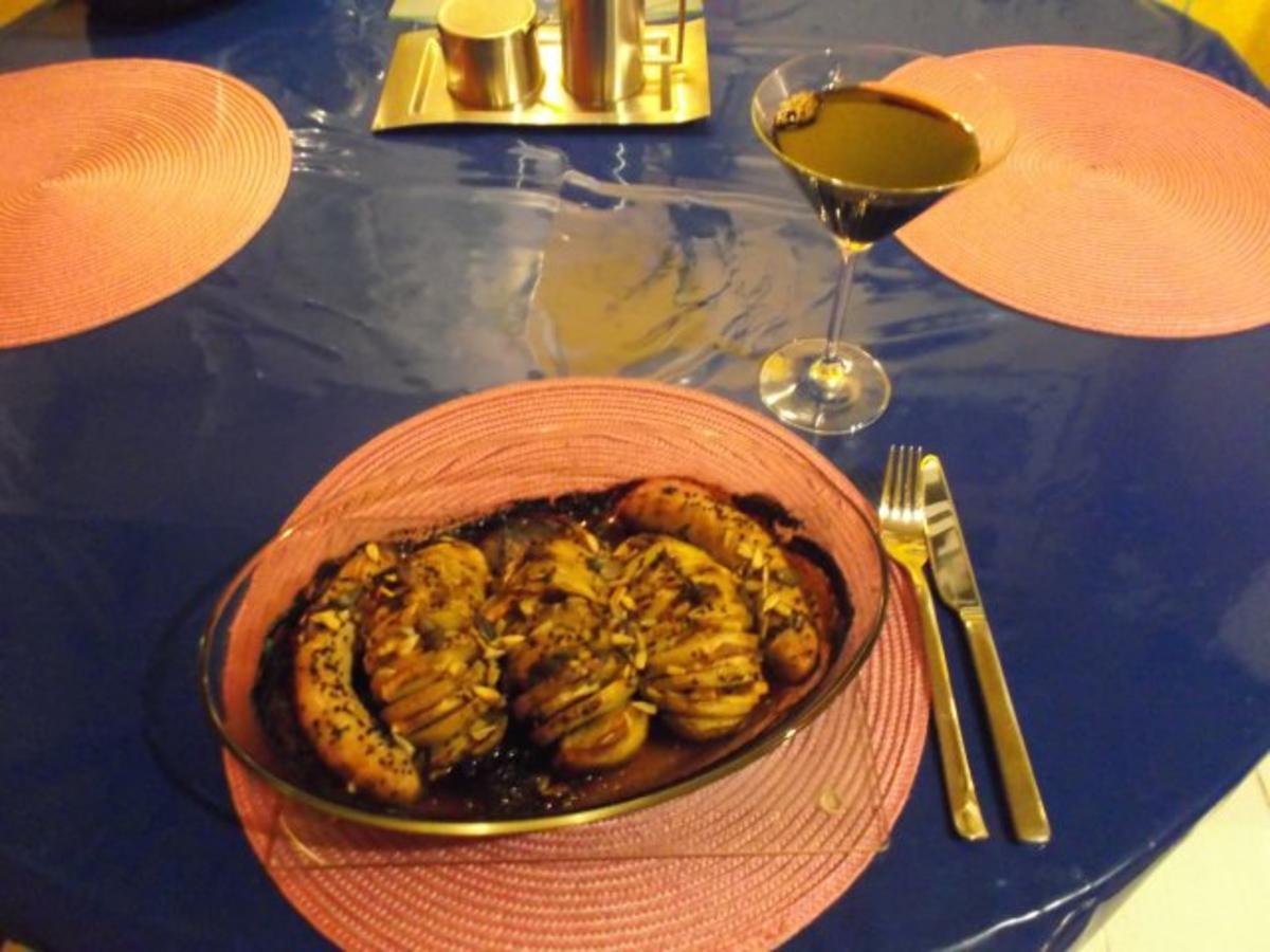 Fleisch: Gefüllte Fächerkartoffeln mit Bratwürstchen aus dem Ofen - Rezept - Bild Nr. 8