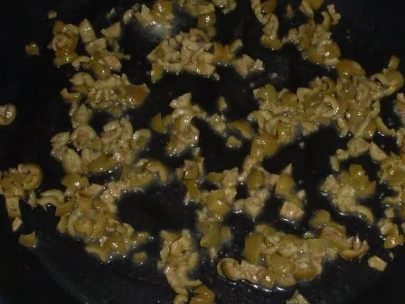 Hackfleisch-Paprikasoße und Spaghetti mit Oliven - Rezept - Bild Nr. 17