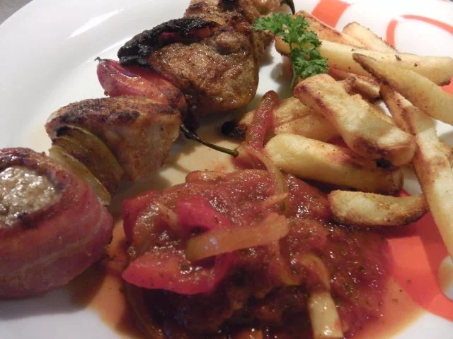 Feiner Hausherrenspieß mit feurigem ungarischem Letscho - Rezept - Bild Nr. 5