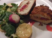 Stubengeheimnis vom Huhn mit Wiener Erdäpfel-Vogerlsalat - Rezept