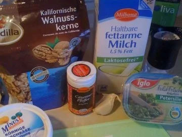 Leo´s Walnuss-Feta Brotaufstrich - Rezept - Bild Nr. 2
